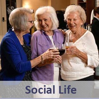 Social Life at Aravilla Independent Assisted Living