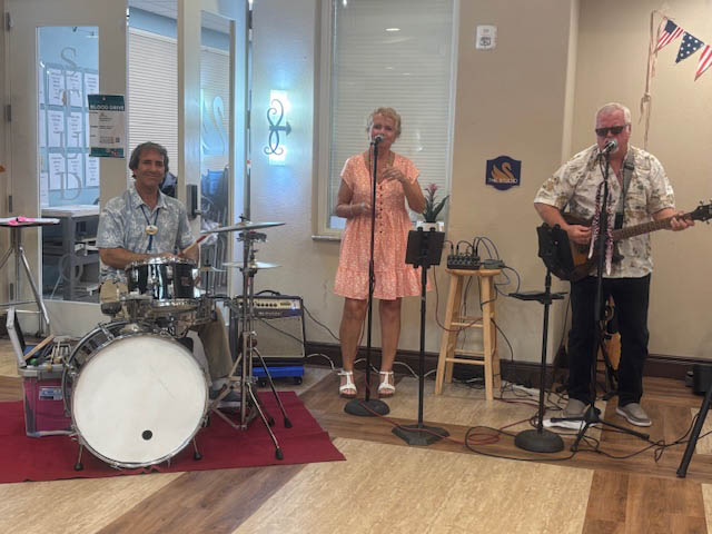 live music at Aravilla Sarasota Assisted Living