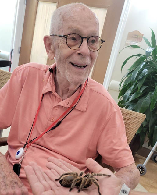 memory care resident with tarantula