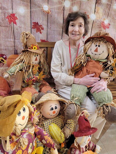 happy memory care resident celebrating Thanksgiving