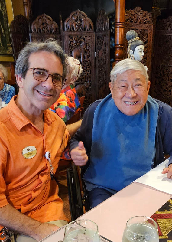 happy seniors at Aravilla Sarasota happy seniors at Aravilla Sarasota